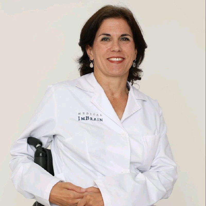 Dra. Elena Vila Herrero